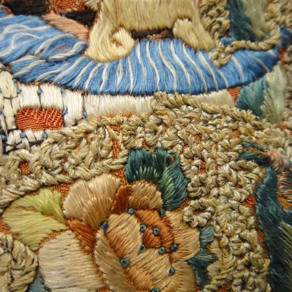 Embroidered Clutch Purse w Belt or Wrist Loop Strap Asian Figures - Picture 8 of 15